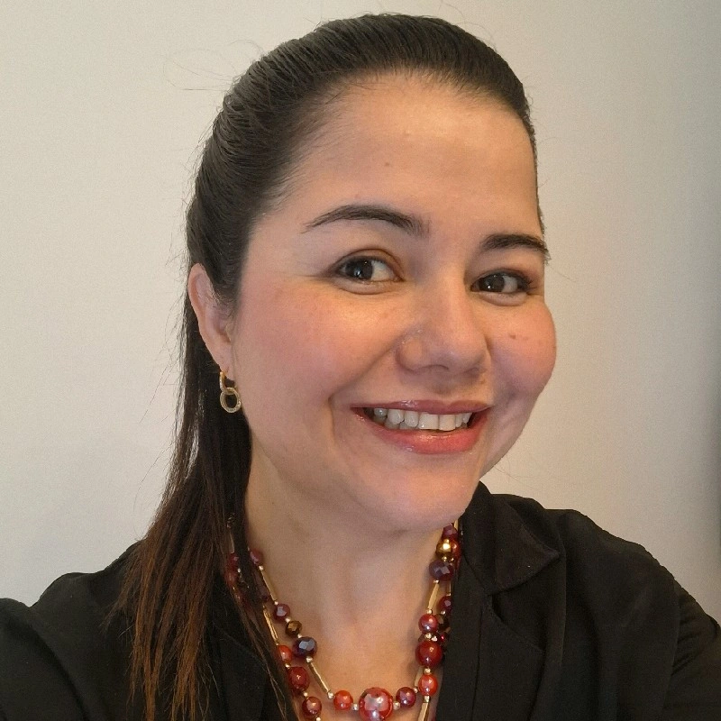 Thais Gonzalez